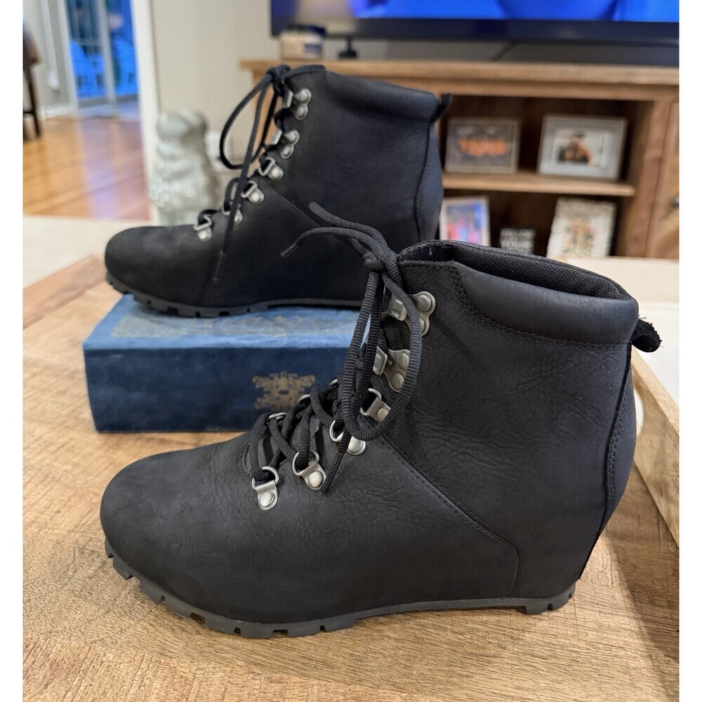 Merrell Black Wedge Hiking Boots Womens 7 Leather Lace Up J002494 Comfort - Picture 1 of 10